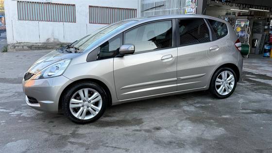 HONDA FIT 1.5 EX 16V FLEX 4P AUTOMÁTICO HONDA FIT 1.5 EX 16V FLEX 4P AUTOMÁTICO